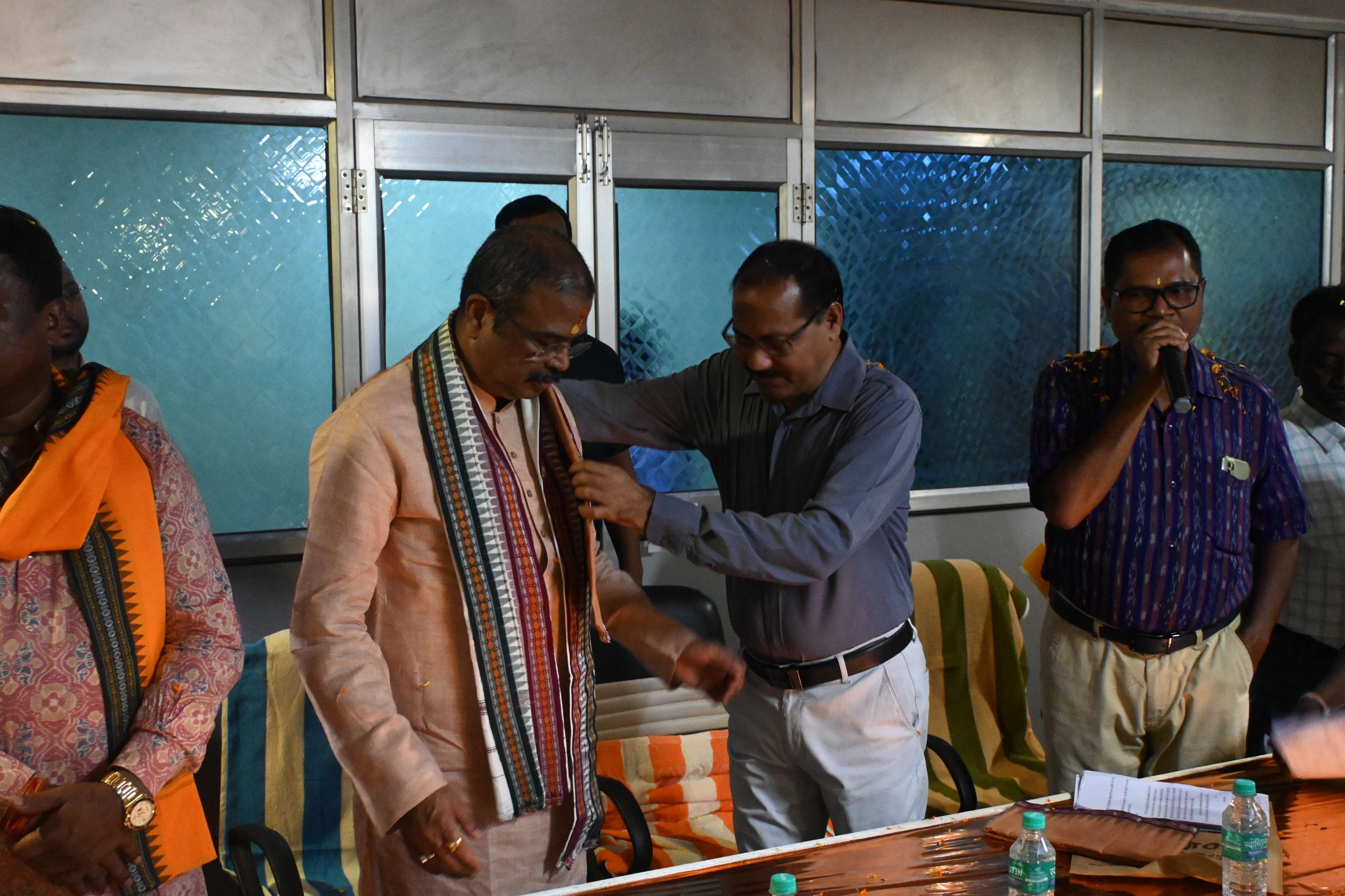 Education Minister Revisit Pic photo 20