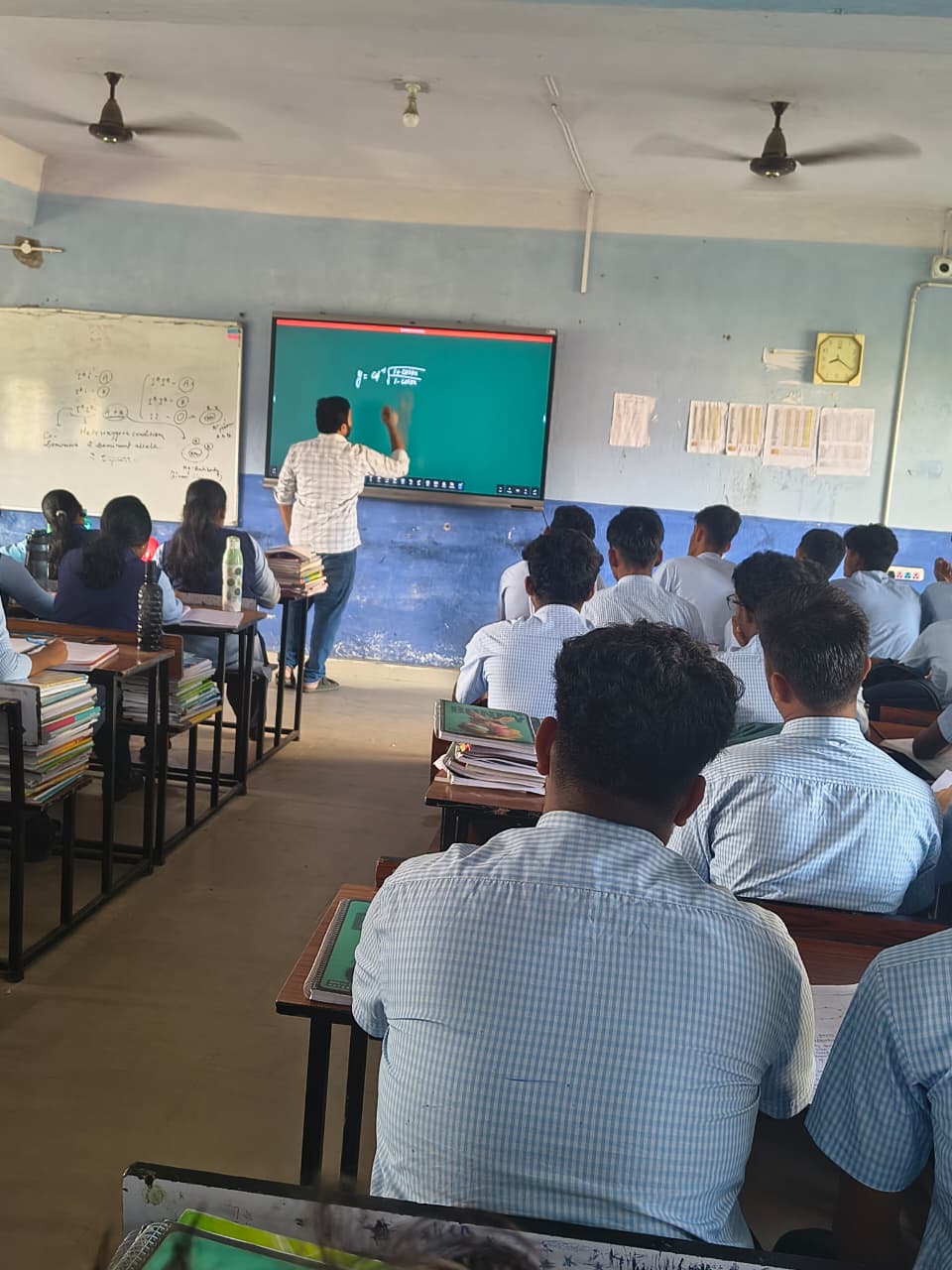 Classroom photo 17